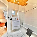 Duplex Proche De La Gare, Parking Gratuit 아파트 *