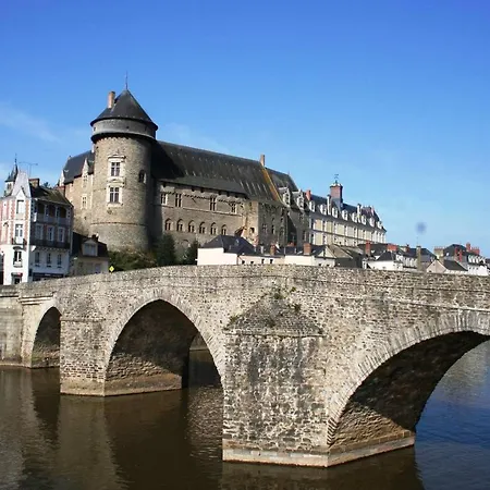 Apartament Duplex Proche De La Gare, Parking Gratuit *