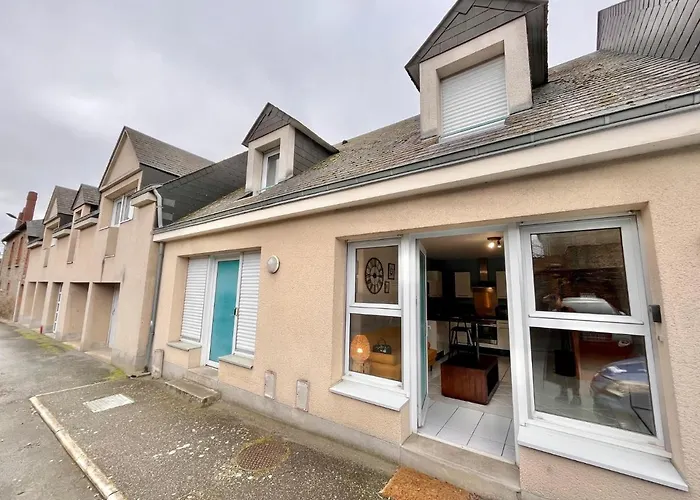 Apartmán Duplex Proche De La Gare, Parking Gratuit Laval (Mayenne)