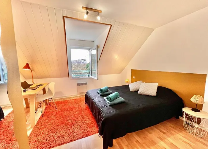 Duplex Proche De La Gare, Parking Gratuit Apartmán Laval (Mayenne)